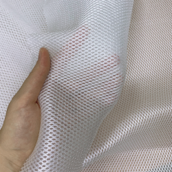 Сетка 3D трехслойная Air mesh 160 гр/м2, цвет Белый   в Шатуре